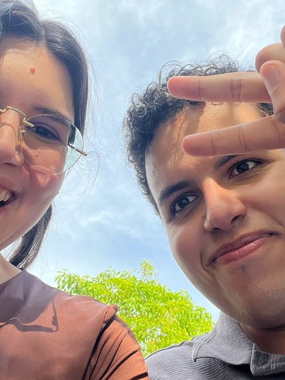 Guilherme e Isadora ao ar livre